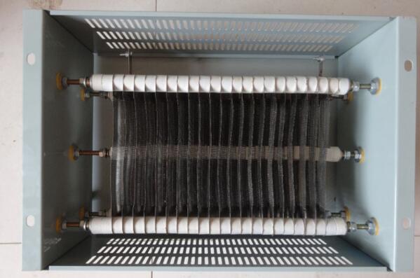 单相电机正反转用什么电容（电机正反转控制电路设计）