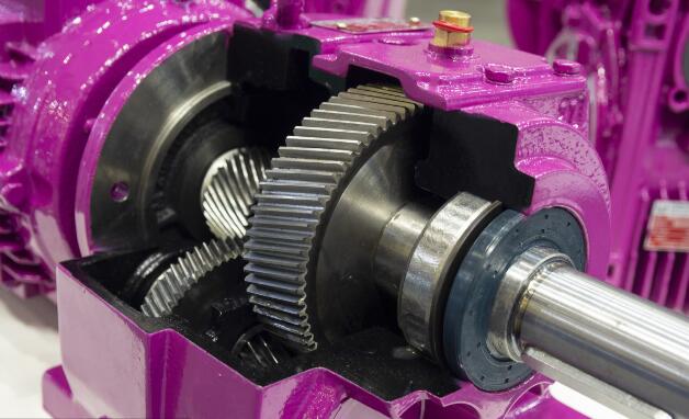 电扇电机怎么拆装，电扇维修方法分享